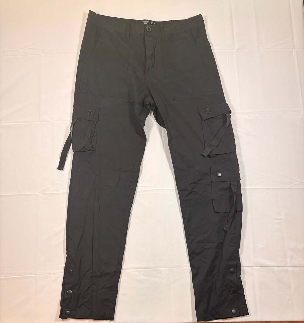 Forever 21 Men Black Multi-Pocket Tactical Cargo Pants with Straps and Snap Hem